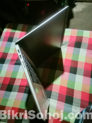 Asus VivoBook S15 S510U Core i5 7th Gen 2GB Graphics